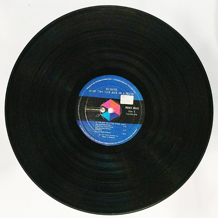 SYOKSYOKSONGSONG, Budgie, Never Turn Your Back On A Friend, MCA Records, UK, 1973, VINTAGE CLASSIC ROCK MUSIC, SIDE B RECORD